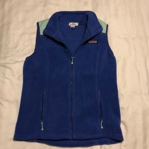 Vineyard vines fleece vest